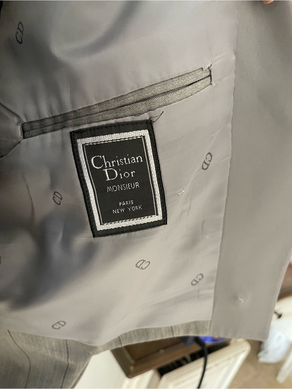 Men’s Dior Formal Suit Jacket - Picture 5 of 6